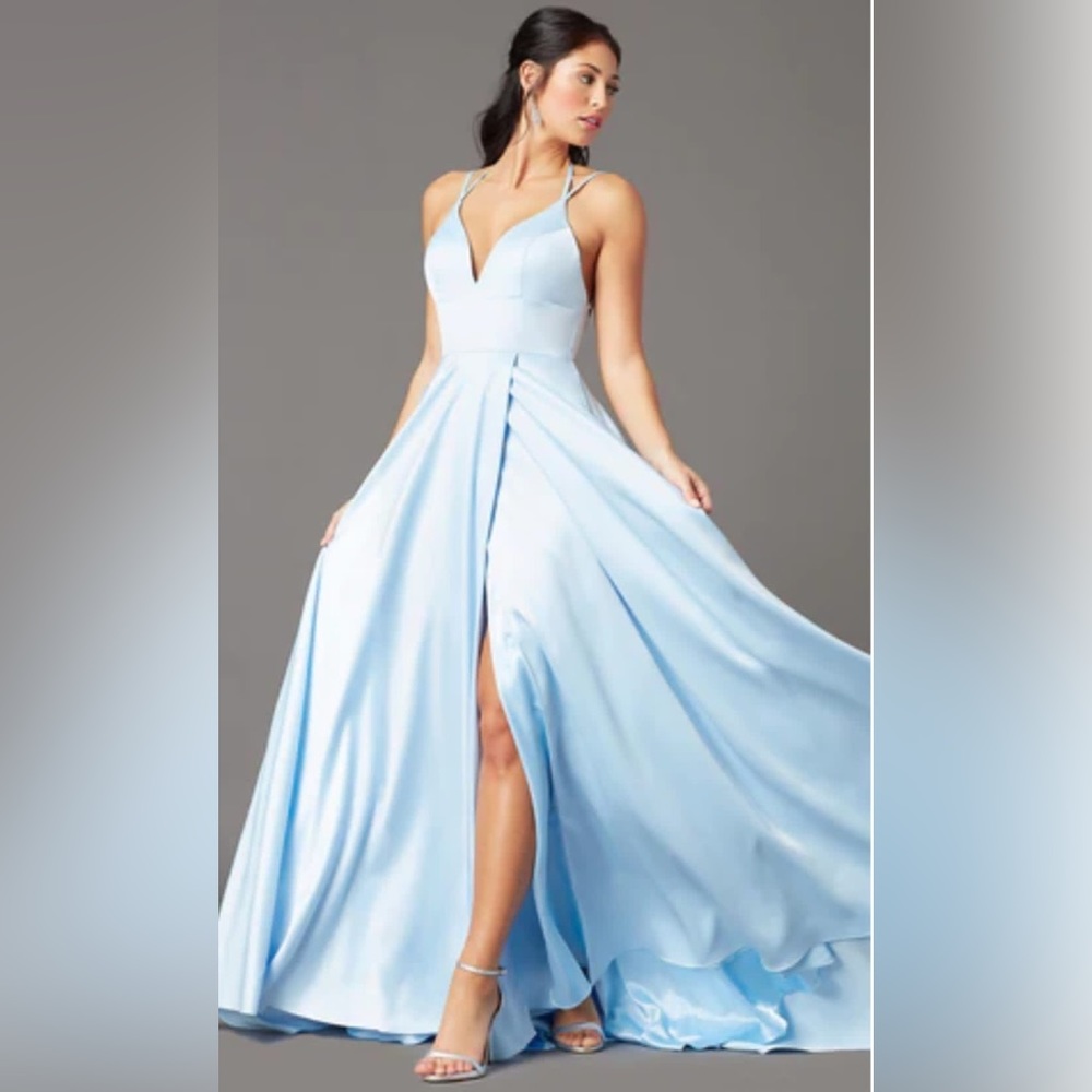 PromGirl Long Dress, Size 6, Light Blue — NWT